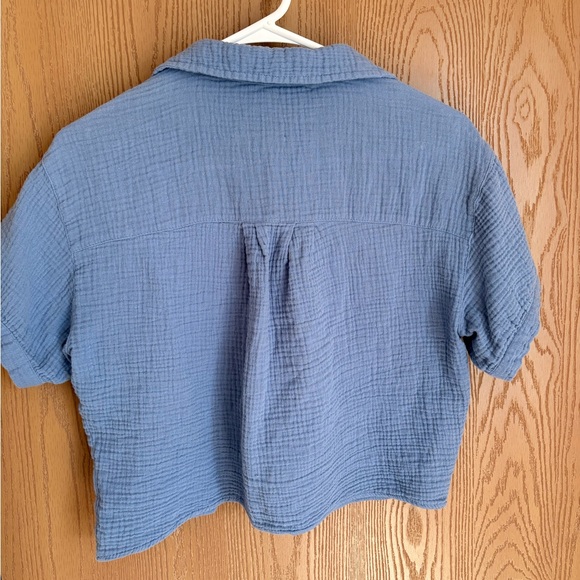 Love Notes Blue Short-Sleeve Gauze Button-Down Shirt - Picture 4 of 4
